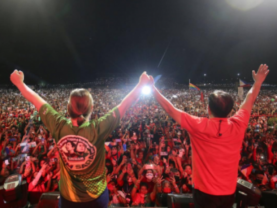 Marcos, Duterte woo voters in Quezon province