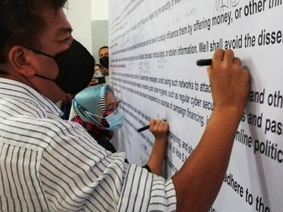 SCITECH BaSulTa candidates ink pact for peaceful polls